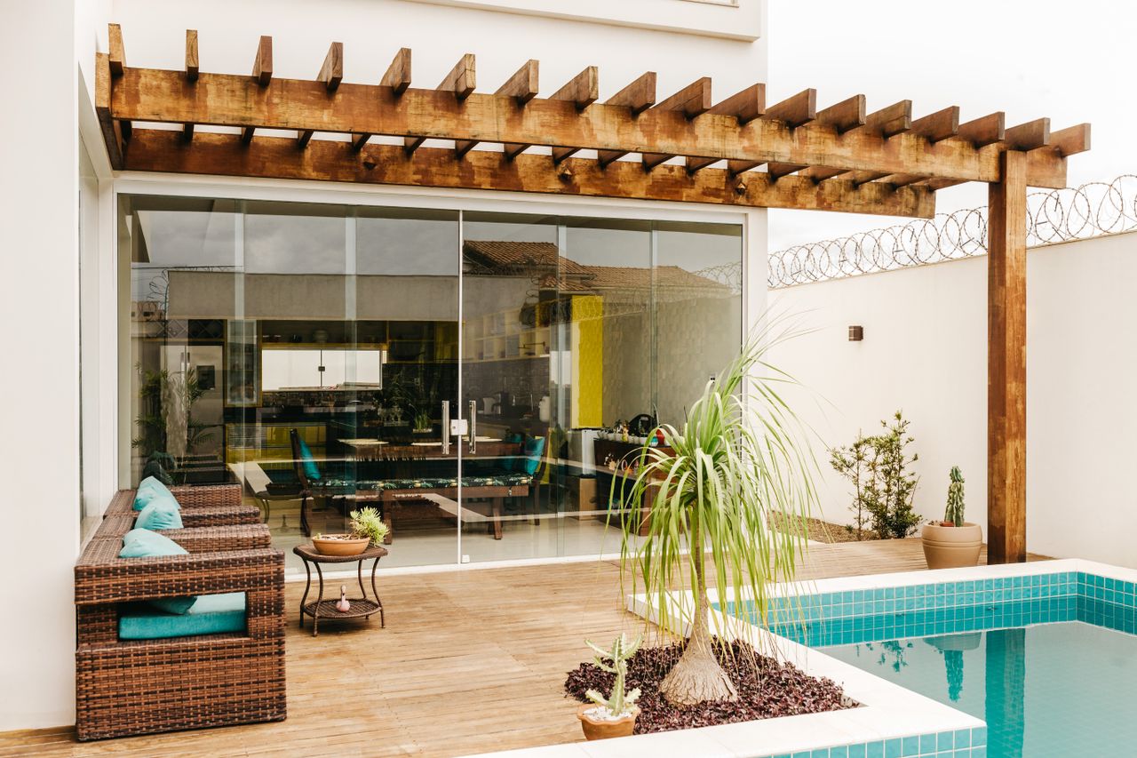protections et aménagements pour Couvrir une terrasse contre le soleil